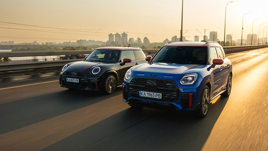 Спеціальні пропозиції на автомобілі JCW.